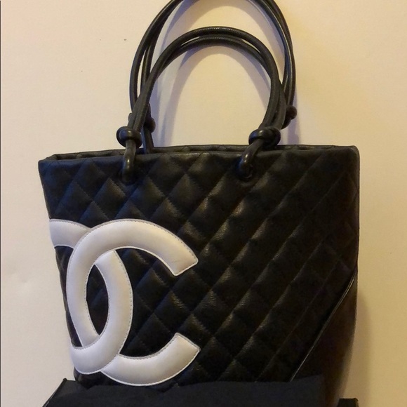 CHANEL Handbags - Authentic Chanel Leather Tote Handbag